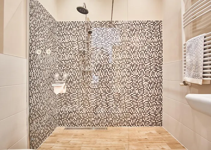 Singer | * Budapesta